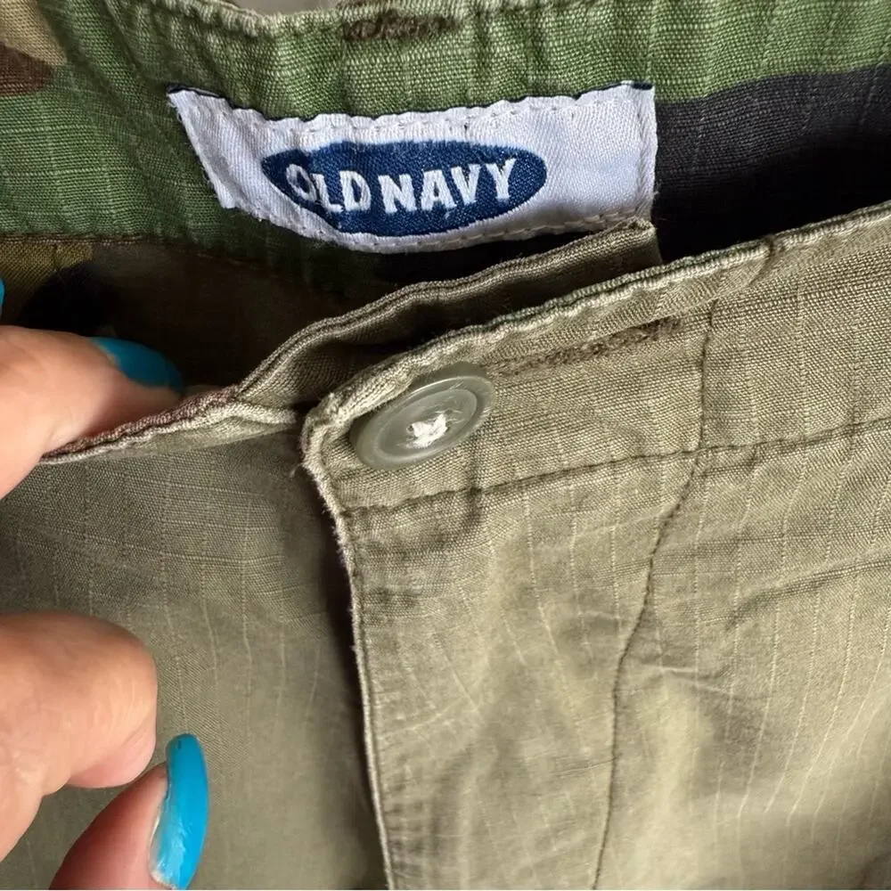 Old navy Women's High Rise olive Green Carpenter Cargo Pants